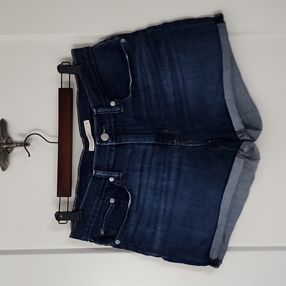 Levi's Red Tab Mid Length Women's Shorts in Indigo - Sz 30 - Picture 3 of 6